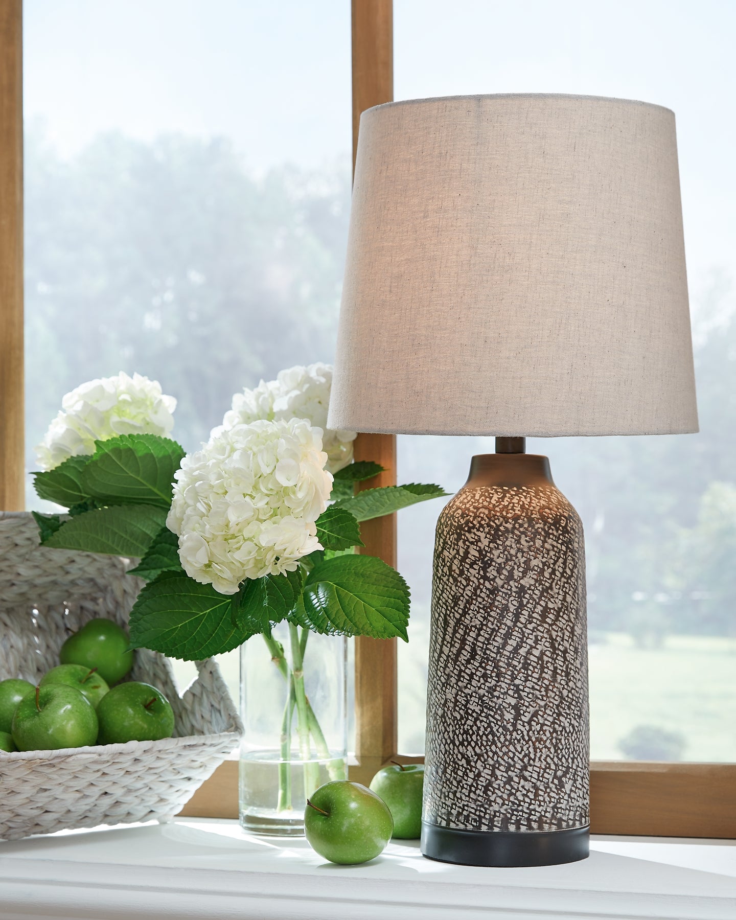 Ashley Express - Lanson Metal Table Lamp (2/CN)