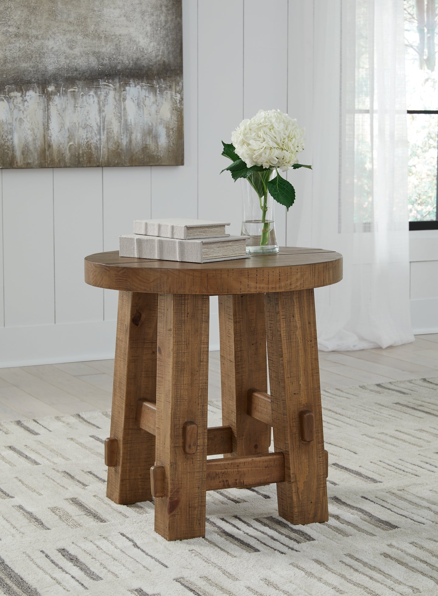 Ashley Express - Mackifeld Round End Table