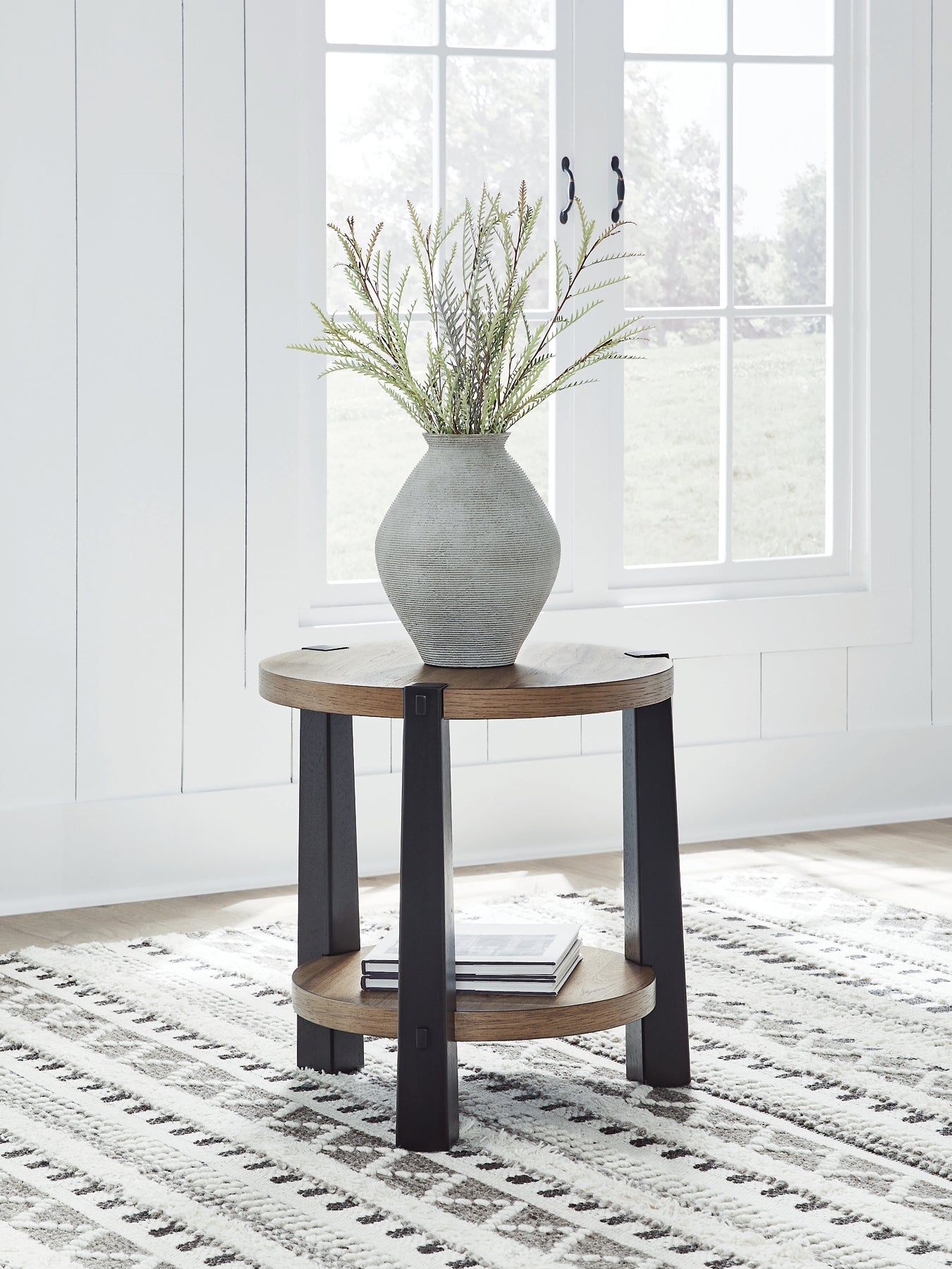 Ashley Express - Ridgester Round End Table