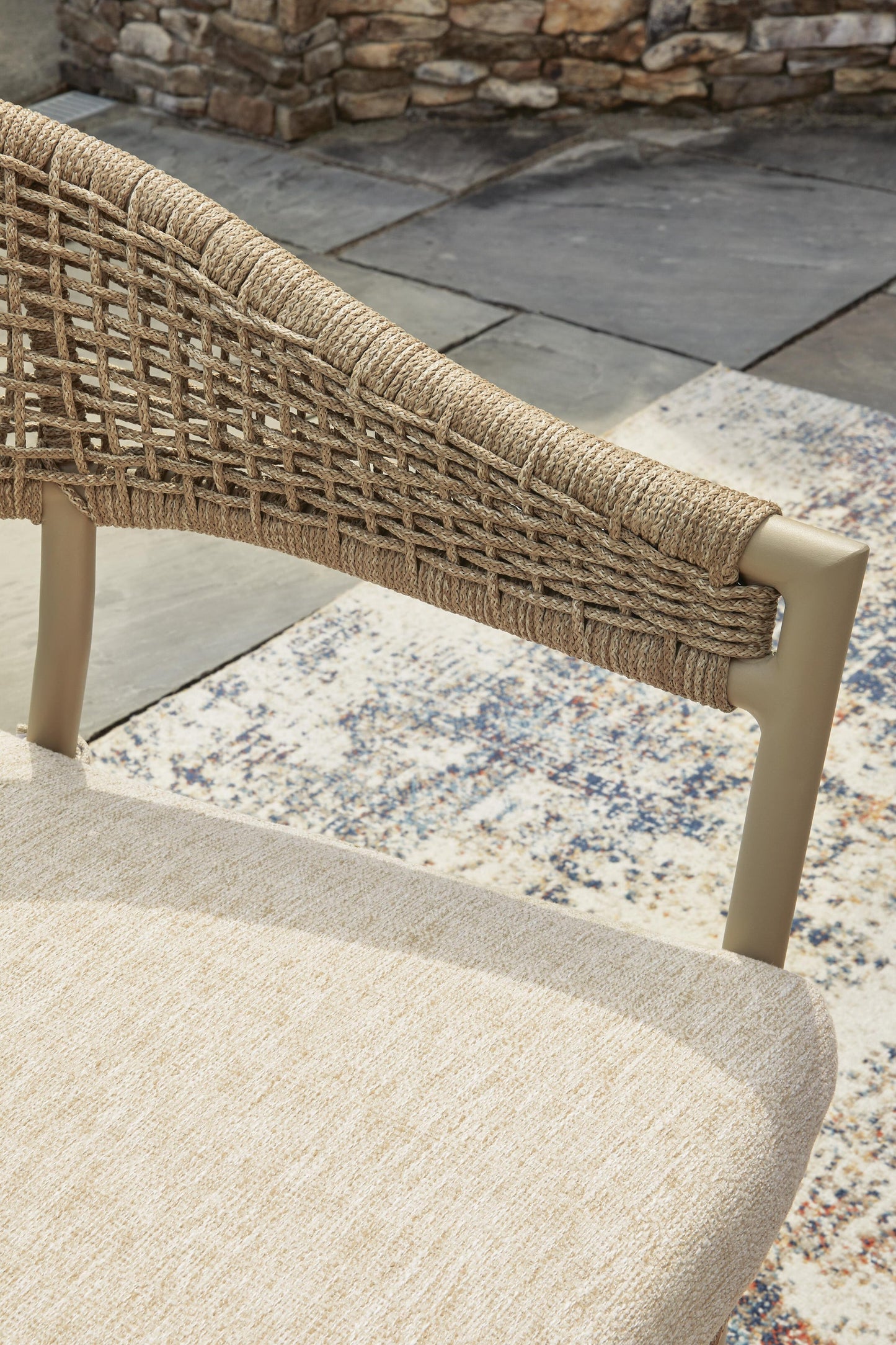 Orchard Beach Arm Chair With Cushion (4/CN)