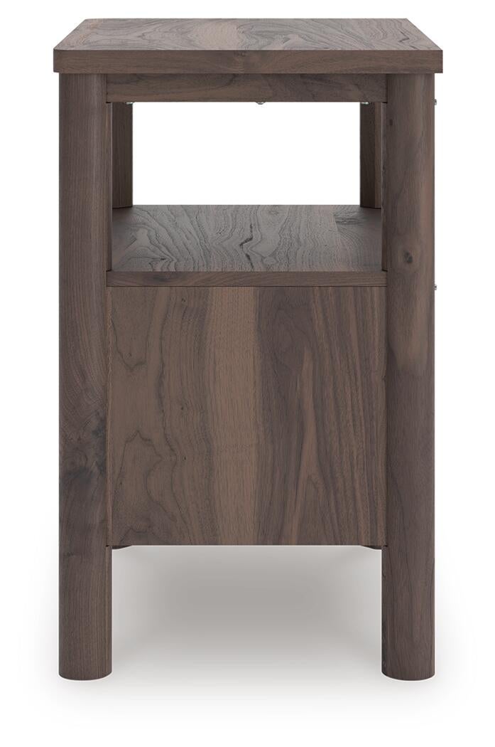 Pamytta Full Panel Platform Bed, Dresser, Mirror, Chest and Nightstand