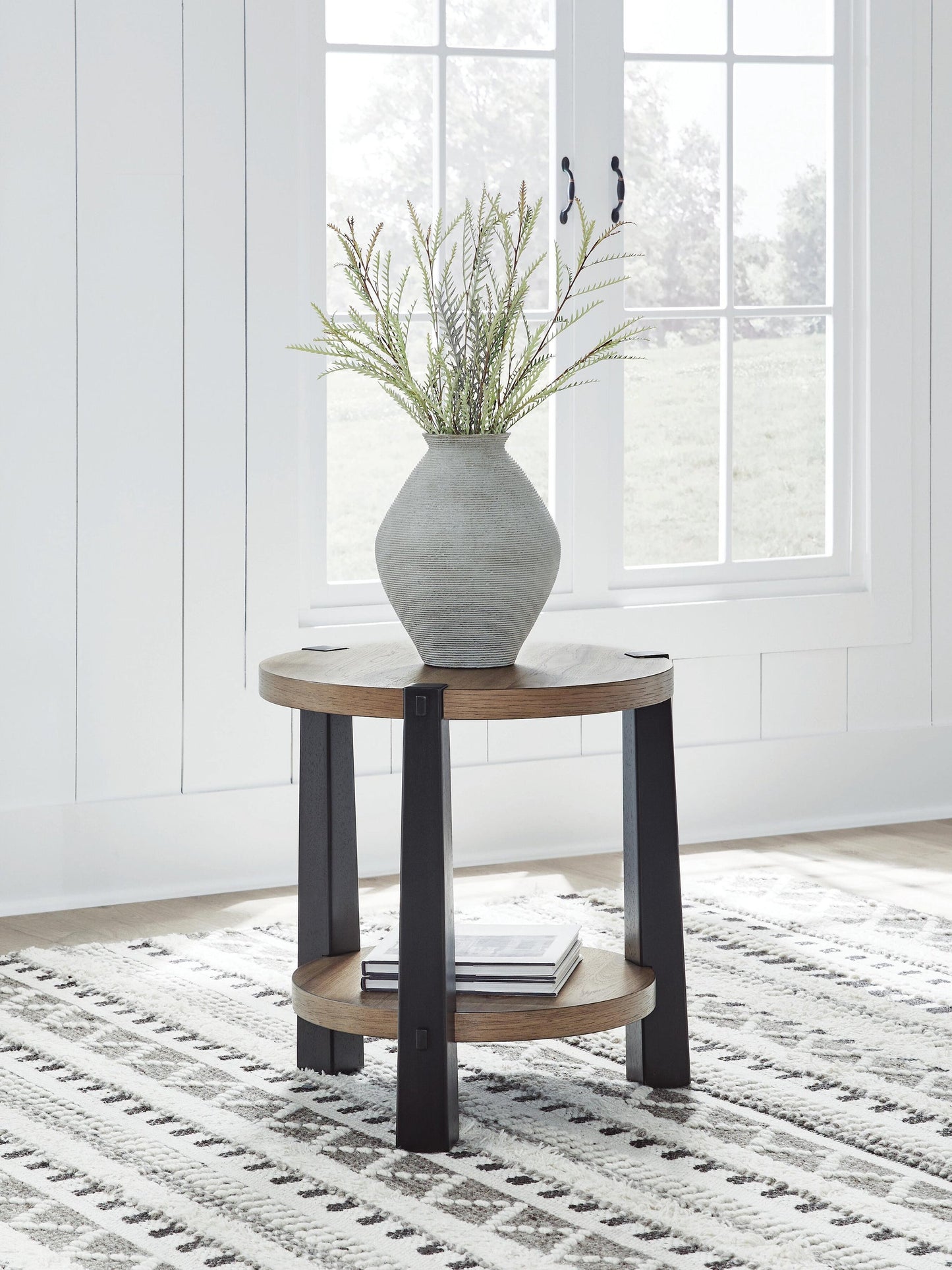 Ashley Express - Ridgester Round End Table